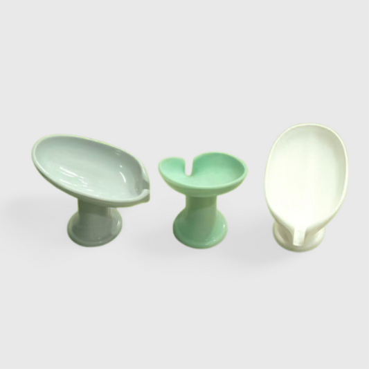 Ceramic Soap Holder with Drain – Elevated Design Bathroom Sink Dish for Bar Soaps - Green